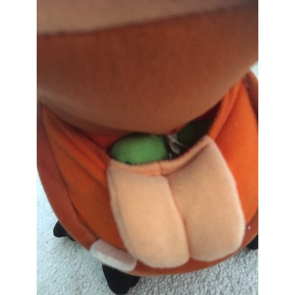 Feed Me Pumba fron lion king Talking Plush Disney - Picture 2 of 4